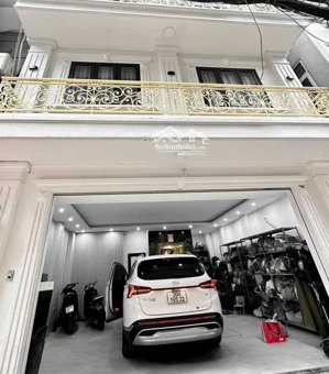 bán nhà phố hoàng văn thái 6 tầng thang máy dt 54m2 giá 23,8 tỷ