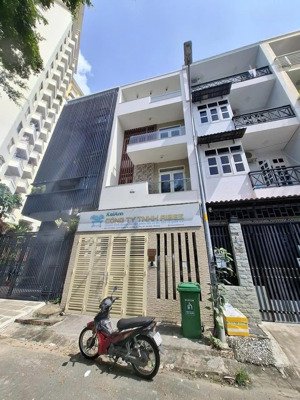 rẻ hơn thị trường 3 tỷ! bán nhà có hầm an phú - an khánh quận 2 dt 100m2 (5m x20m)- giá 25 tỷ