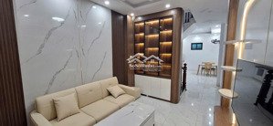 cc cần bán nhà mới ở ngay 7 phòng cho thuê dòng tiền ổn định - lai xá , hoài đức