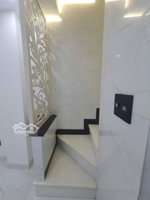 bán gấp trong tuần - bán nhà đường ngô quyền 15m² 4 tầng - 3.68 tỷ