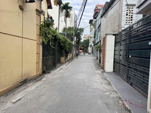 cần bán gấp mảnh đất thổ cư đường ô tô tại trung tâm tổ 5 thạch bàn, long biên