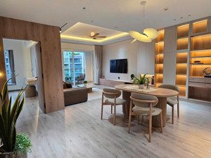 bán gấp căn hộ cao cấp mỹ khang - phú mỹ hưng q7 - dt 114m lầu trung giá 9.950 tỷ lh. 