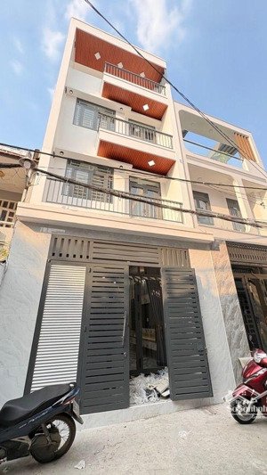 nhà 4 tầng mới xây lê văn khương, quận 12 full nội thất cao cấp ngang gần 5m nở hậu đẹp