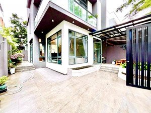 bán biệt thự khu jamona đào trí_153m2+3tầng;nội thất cao cấp;ngang 9m;sổ a4;bảo vệ 24/24;nhỉnh 24tỷ