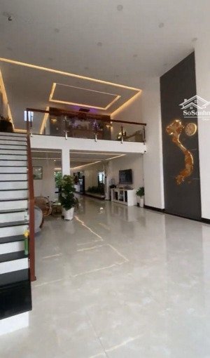 mặt tiền kinh doanh - ngang 7m dài 35m - nở hậu - 10 tỷ