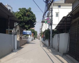 duy nhất nhỉnh 6 tỏi ! 60m mai lâm trong đê đường 5m ô tô thông !