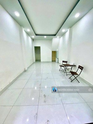 bán nhà hẻm xe hơi trần hưng đạo quận 1, dt: 3 x 9m, 2 tầng 2 phòng ngủ giá chỉ 5.9 tỷ