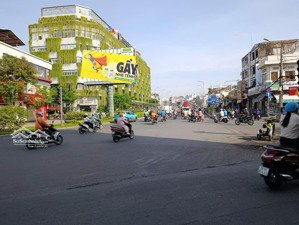 hàng hiếm chủ ngộp gấp bán - giảm sâu 7.6 tỷ - mặt tiền 180m2 (5.6x32) ngay cầu chà và quận 8