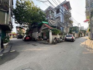 bán mảnh đất cực hiếm tại đông trù-đông anh-44m2-5 tỷ-5p ra vinhomes, triển lãm, cầu tứ liên