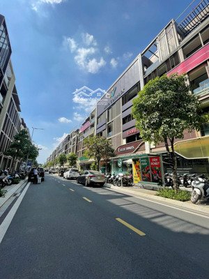 cho thuê nhà phố global giá chỉ 30 triệu, ngay trục đường sầm uất, kinh doanh + ở.