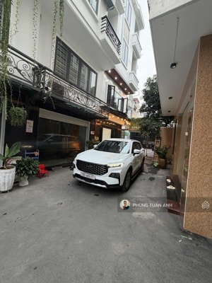 nhà full nội thất hoàng ngọc phách, quán nam quận lê chân- ngay sát aeon mall. dt 60m2 oto đỗ cửa