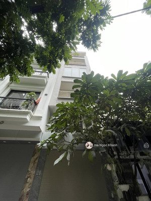 !!! tây hồ; nguyễn hoàng tôn; 7 tầng thang máy: 17,9 tỷ: 48m; mt: 5,4m; nhà đẹp ở ngay/kdoanh