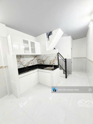 bán nhà riêng 3pn, 3wc, 30m2, giá 5,8 tỷ tại đường 3/2, q10, tp.hcm