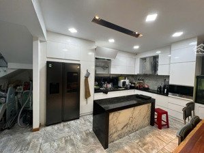 góc 2 mặt tiền võ văn tần, 115 tỷ, 116m2, chính chủ giá tốt