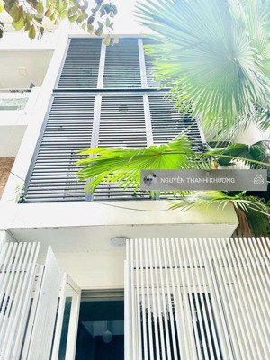 cho thuê nhà hẻm ô tô phan văn trị - có sẵn nội thất - p5 - gần emart - tp hcm