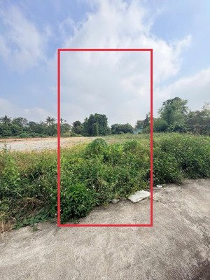 chủ gửi bán lô đất shr phường biên hoà( bửu hoà củ).dt:4x19,6=79m2. giá: 1tỷ750 bớt lộc