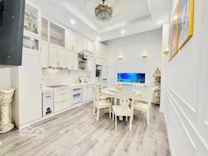 bán nhà mặt phố tại nguyễn kiệm, 21,5 tỷ, 37 m2, phú nhuận, hcm