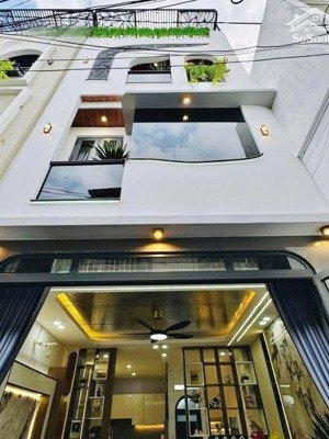 kẹt tiền bán nhanh nhà đường oto 5,5m đường nguyễn tri phương - quận 10. gần bệnh viện nhi đồng 1