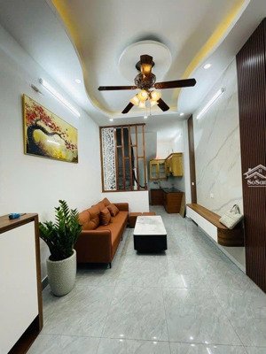 kim ngưu - tam trinh - mặt ngõ to - 25m2 - 5 tầng - nhỉnh 6 tỷ.