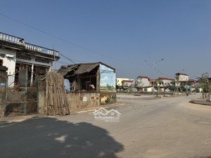 siêu phẩm đất nền bát tràng vị trí trung tâm, đỉnh kim cương. dt 120m2, mt 5m, chỉ 8x