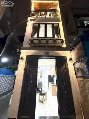 Hàng mới 3 Tầng ( 247A /51 Huynh Văn Bánh . Phú Nhuận