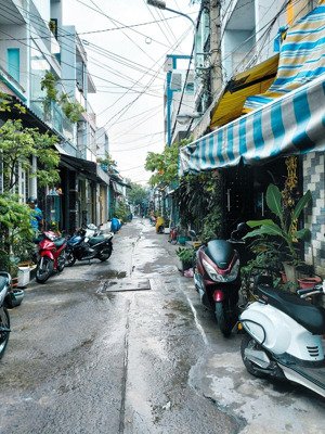 nhà chiến lược full nội thất giá chỉ 4.1 tỷ các tình yêu ơi với 29m2