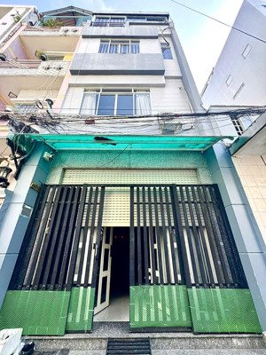 bán nhà đẹp q8 gần cầu chữ y cách q1,5,10 chỉ 10 phút, nhỉnh 8tỷ