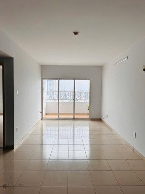 chính chủ cần bán căn hộ chung cư bàu cát 2 lô thang máy