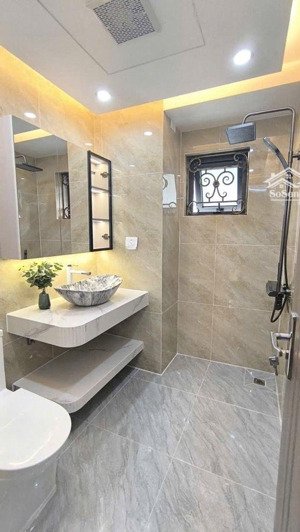 bán căn hộ ct4-4 kđt mễ trì hạ, 115m2, 9.9tỷ, 4ngủ, 2vs, sổ đỏ cc, full nt, lh: 0982 sáu bốn 2377
