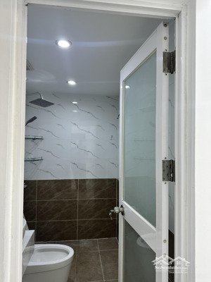 cho thuê căn hộ chung cư bàu cát 2 lô thang máy