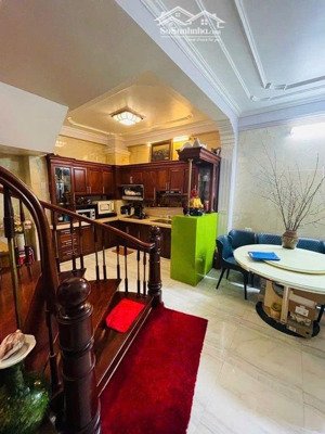 bán siêu phẩm trần thái tông diện tích 40m2 6 tầng mặt tiền 7m 16 tỷ cầu giấy hà nội