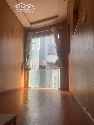 bán nr 9m2, 2,4 tỷ tại trần quang khải, tân định, quận 1, hcm