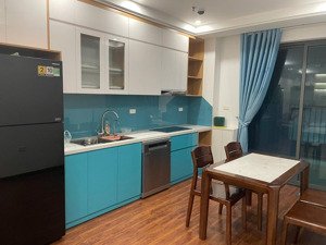 bán cc định công, 90m2, 3pn 2vs, giá 8.8 tỷ sky central