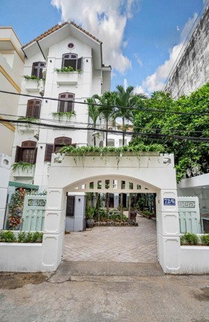 bán nhà hxh 72 trương quốc dung p8 pn dt 15x31m cn 455,6m2 4 tầng giá 120 tỷ tl