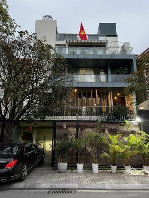 mặt phố giá rẻ, mặt tiền 6m, vỉa hè rộng ngay ngã tư vọng - đại la - giải phóng