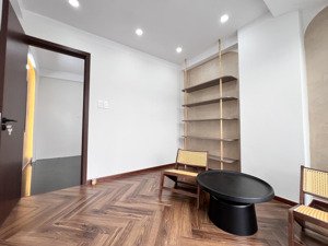 nhà giáp quận 1, xây 4 tầng, full nội thất chỉ 5,9 tỷ