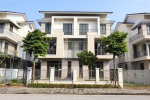 bán nhà biệt thự siêu vip tại centa riverside, 16,5 tỷ, 225m2, từ sơn, bắc ninh