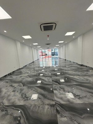 siêu phẩm toà văn phòng mặt phố chùa láng, đống đa, dt 135m2 xây 8 tầng giá hợp lý 