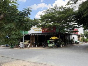 bán nhà view sông góc 2 mt lê hữu kiều, p. bình trưng tp thủ đức, dt 10x20m cn 188m2 giá 66 tỷ