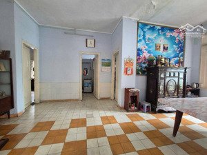 cần bán căn hộ võ văn kiệt, phường cầu kho, quận 1 - dt 120 m², 1 pk, 3 pn, 2 wc, 2 bếp, giá 5 tỷ