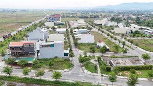 đất 2 mặt tiền đường 20,5m và đường 15m, trục đường chính của khu đô thi nam khang thi phổ