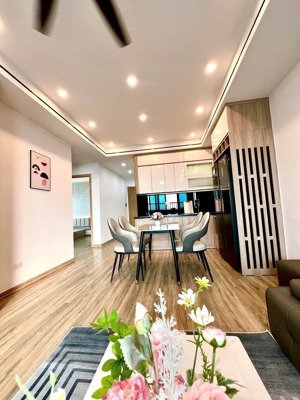 cần bán căn hộ đẹp tại chung cư linh đàm