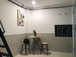 vào ở ngay tháng 12 giảm 500k cho bạn nào đi 1 xe phòng gác cao thoáng sáng gần q1, 2 trung tâm