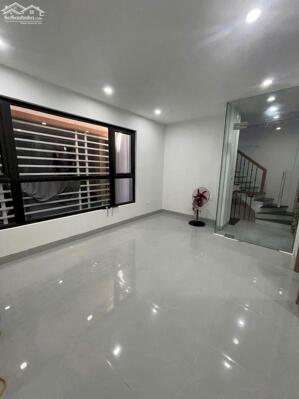  PHÂN LÔ KĐT ĐẠI KIM 5 TẦNG – MẶT TIỀN 10M. GIÁ 9TỶ. LH 0988961792