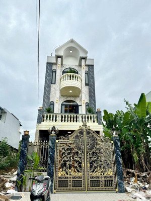 tôi chính chủ cần bán nhà mặt tiền nguyễn đóa, hòa xuân, cẩm lệ