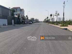 chính chủ gửi bán tt5 - x mặt đường 30m view hồ bộ đội 30ha khu đấu giá cự khối đẳng cấp