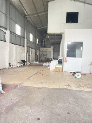 cho thuê kho xưởng 160m2 khu thịnh liệt, 3 pha, ngõ xe 5 tấn, giá 18.5 triệu