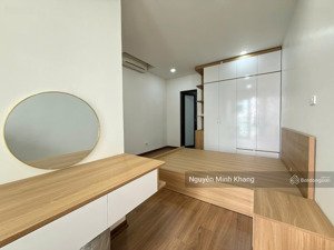 gia đình cần bán căn hộ 3 ngủ tòa licogi 12 đại từ