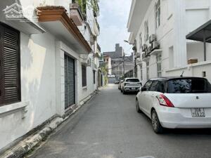 Cần bán 100m2 nhà 2 tầng cách mặt đường Nguyễn Văn Linh 50m. Đường ô tô tránh, phù hợp VP/ kho xưởng