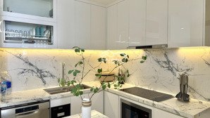 cho thuê căn 2pn 2wc full nội thất đẹp, view hồ bơi, hướng mát khu compound lumiere boulevard vinq9